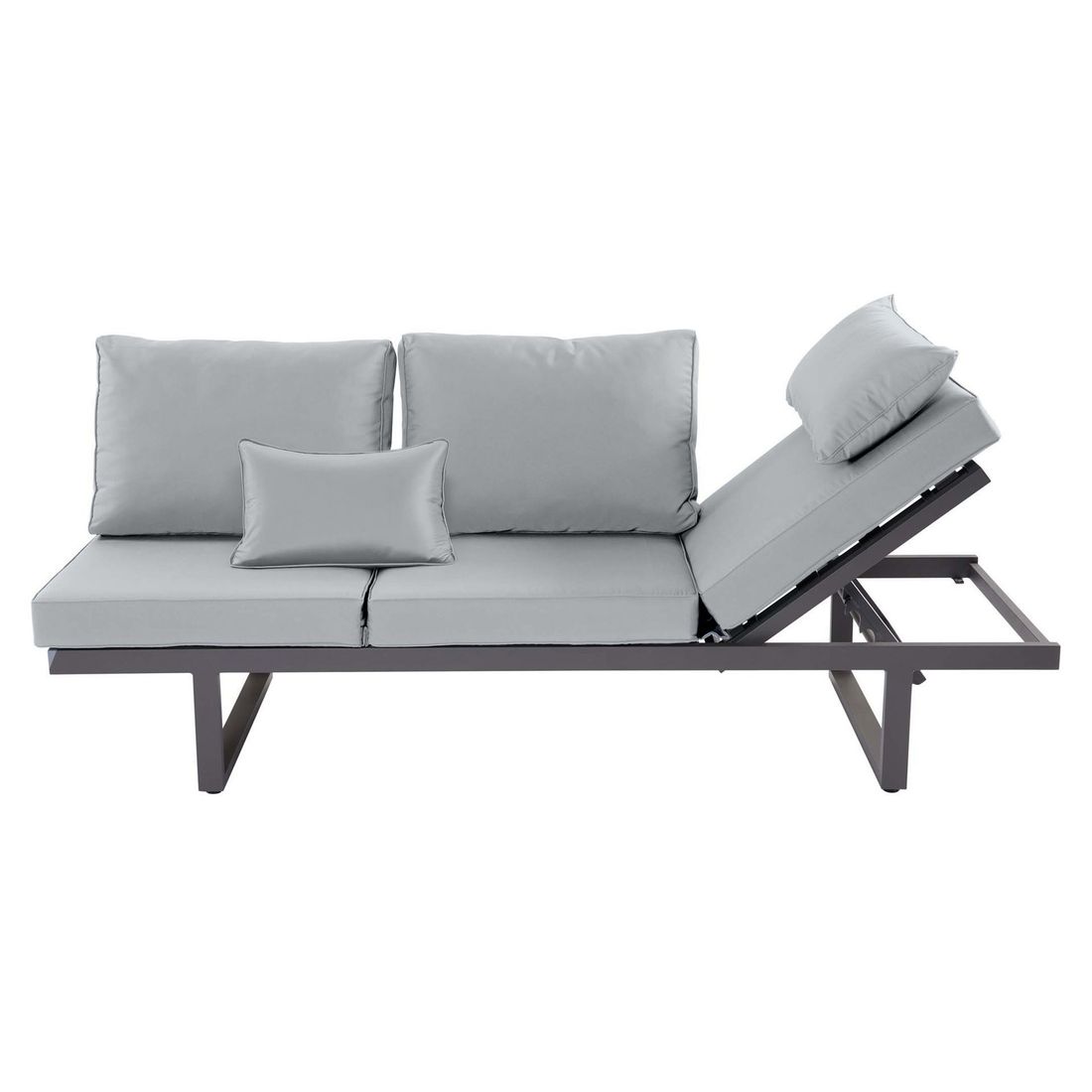 Montert Hagesofa Bondino aluminium regulerbar rygg 202 cm - LC Garden på terrasse