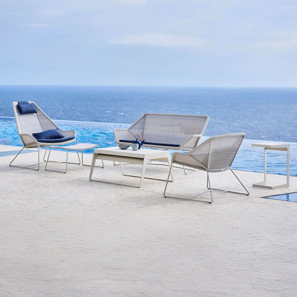Detalj av Hagesofa Breeze flettverk/stål 154 cm hvitgrå
