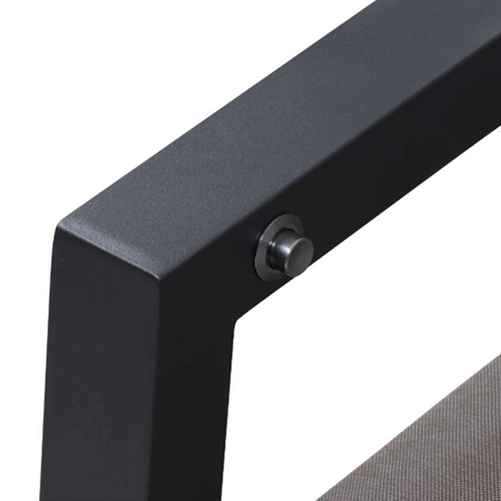Bruk av Hagesofa Corido regulerbar flettverk aluminium 146 cm i uterom