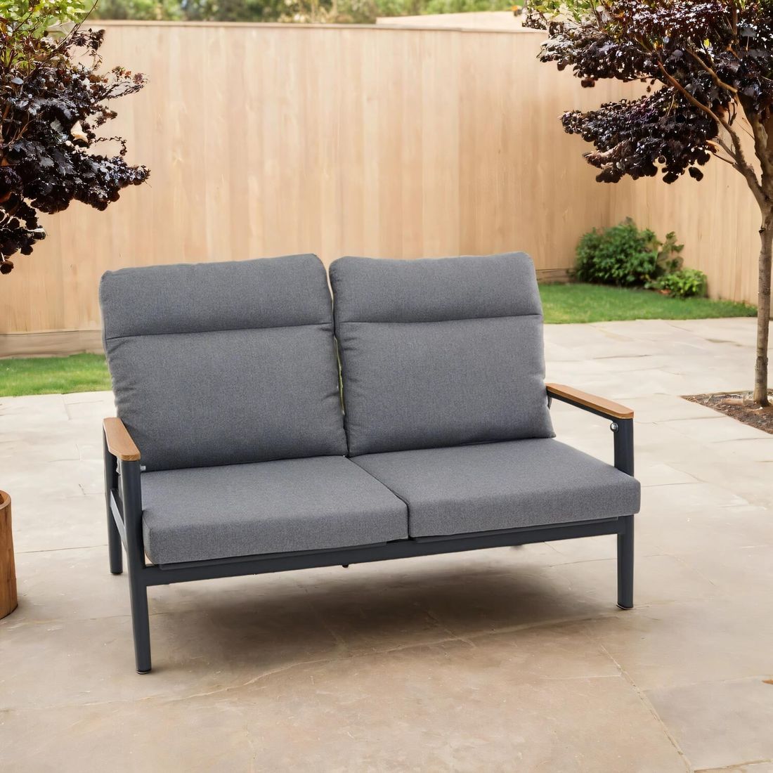Hagesofa Cortina aluminium tau 150 cm forfra
