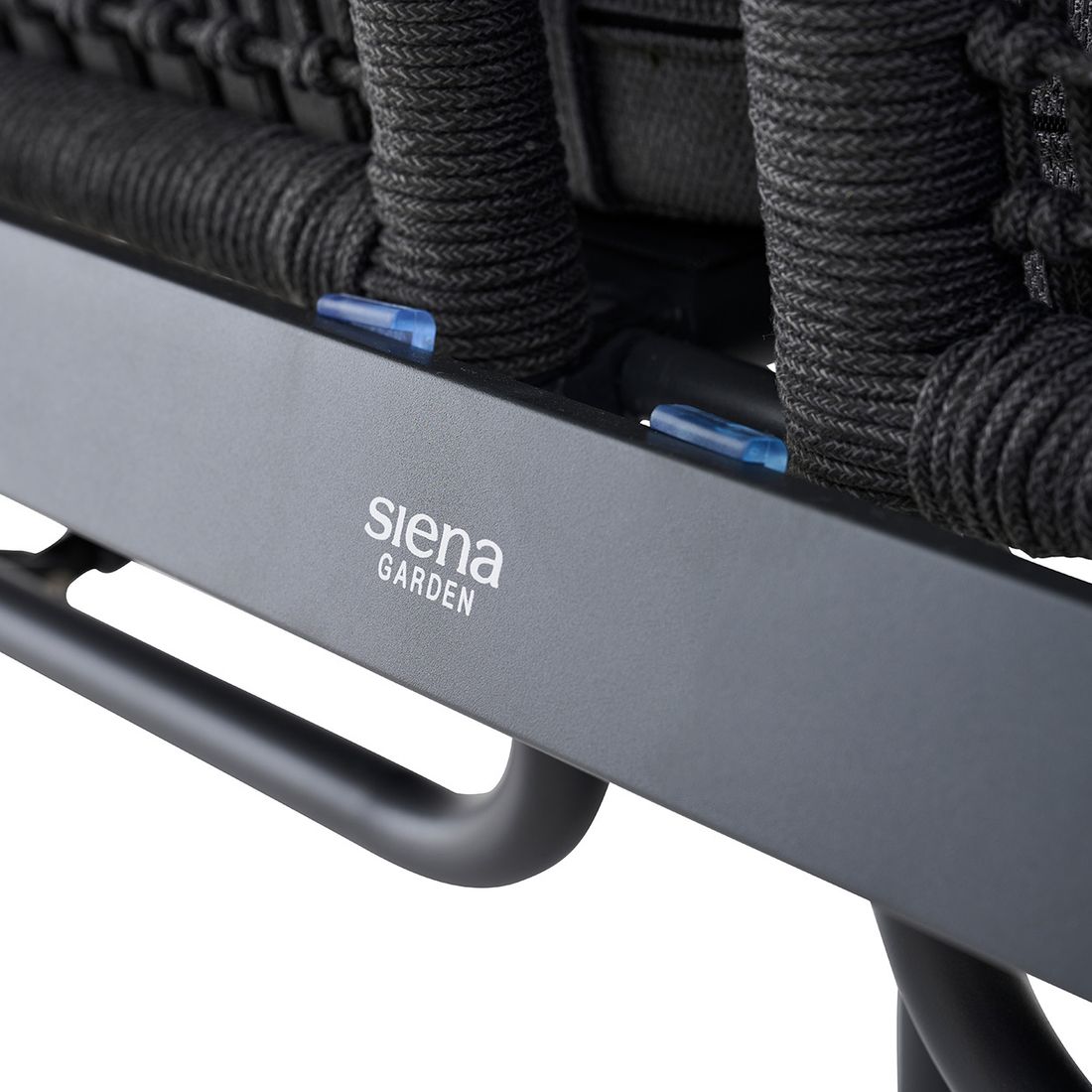 Hagesofa Cortina sett fra siden med ryggstøtte