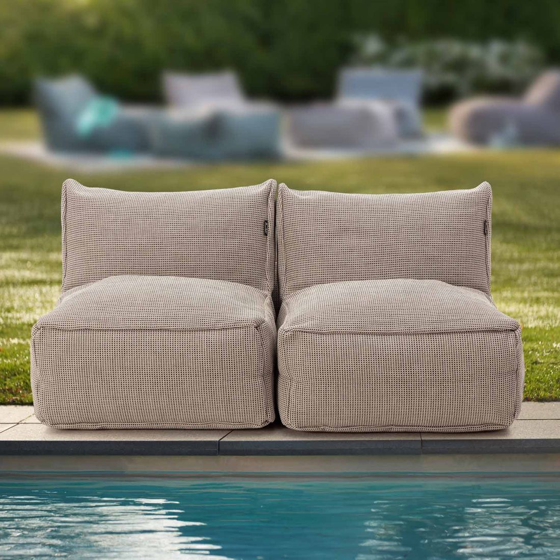 Hagesofa Dotty Cloud polypropylen 150x75 cm forfra