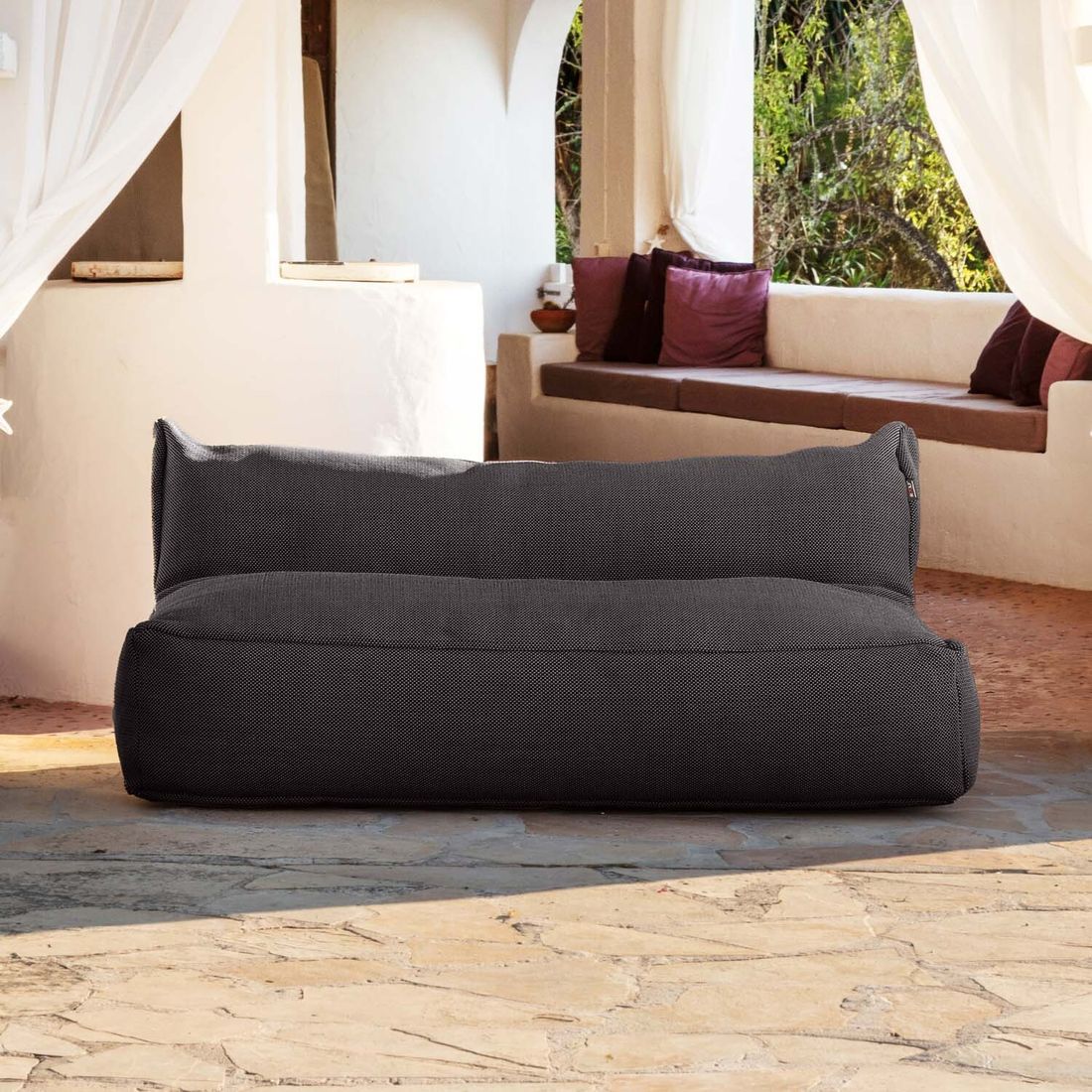 Hagesofa Dotty polypropylen 150 cm antrasitt bakside