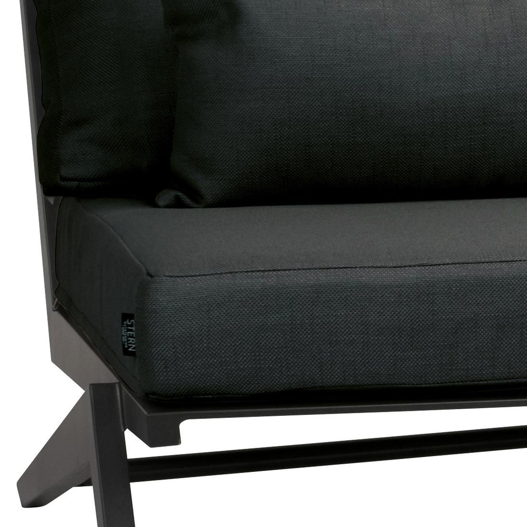 Detalj av stoff og ramme på Hagesofa Jackie aluminium/polyakryl 145 cm svart