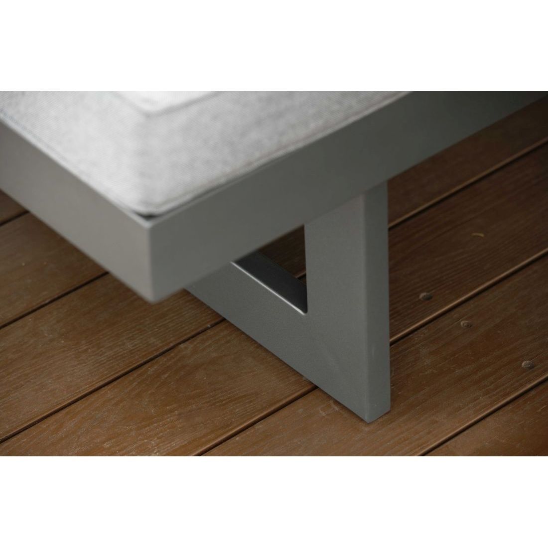 Hagesofa New Holly regulerbar aluminium/utestoff 216 cm nærbilde av ramme