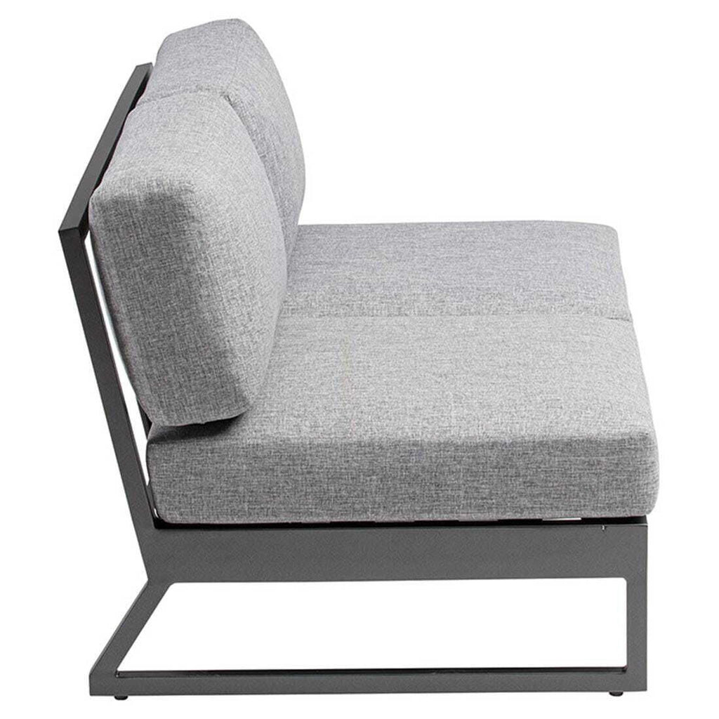 Hagesofa Ocean Skid Platform aluminium/olefin 135 cm i moderne uteområde