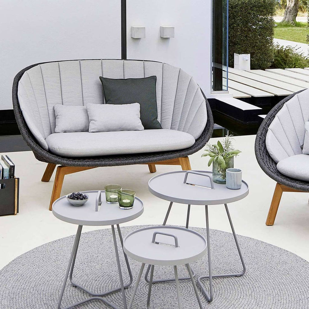 Hagesofa Peacock resirkulert teak tau 151 cm detalj av materiale