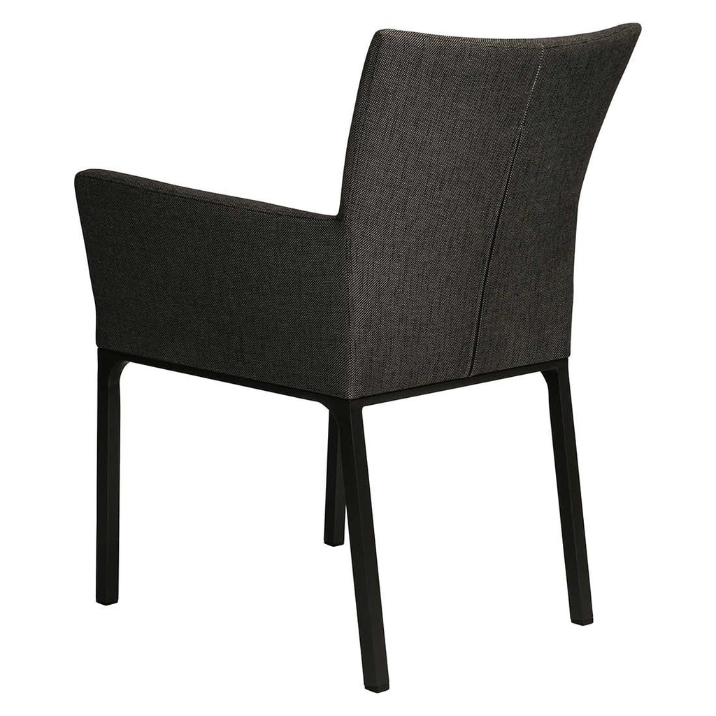 Hagestol med armlener Artus aluminium/utestoff montert i hage