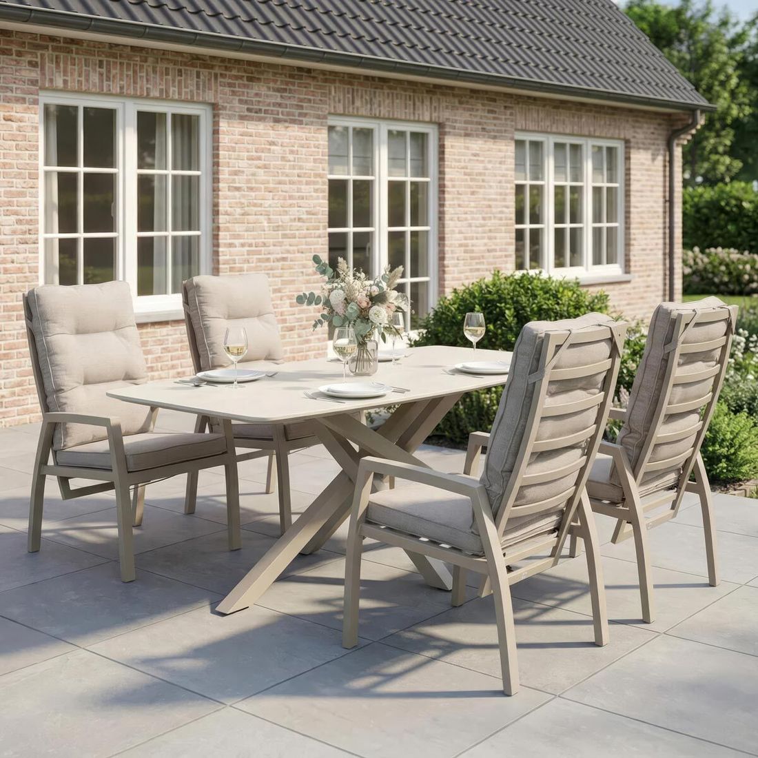 Hagestol med armlener Bondino aluminium regulerbar rygg med beige olefin stoff