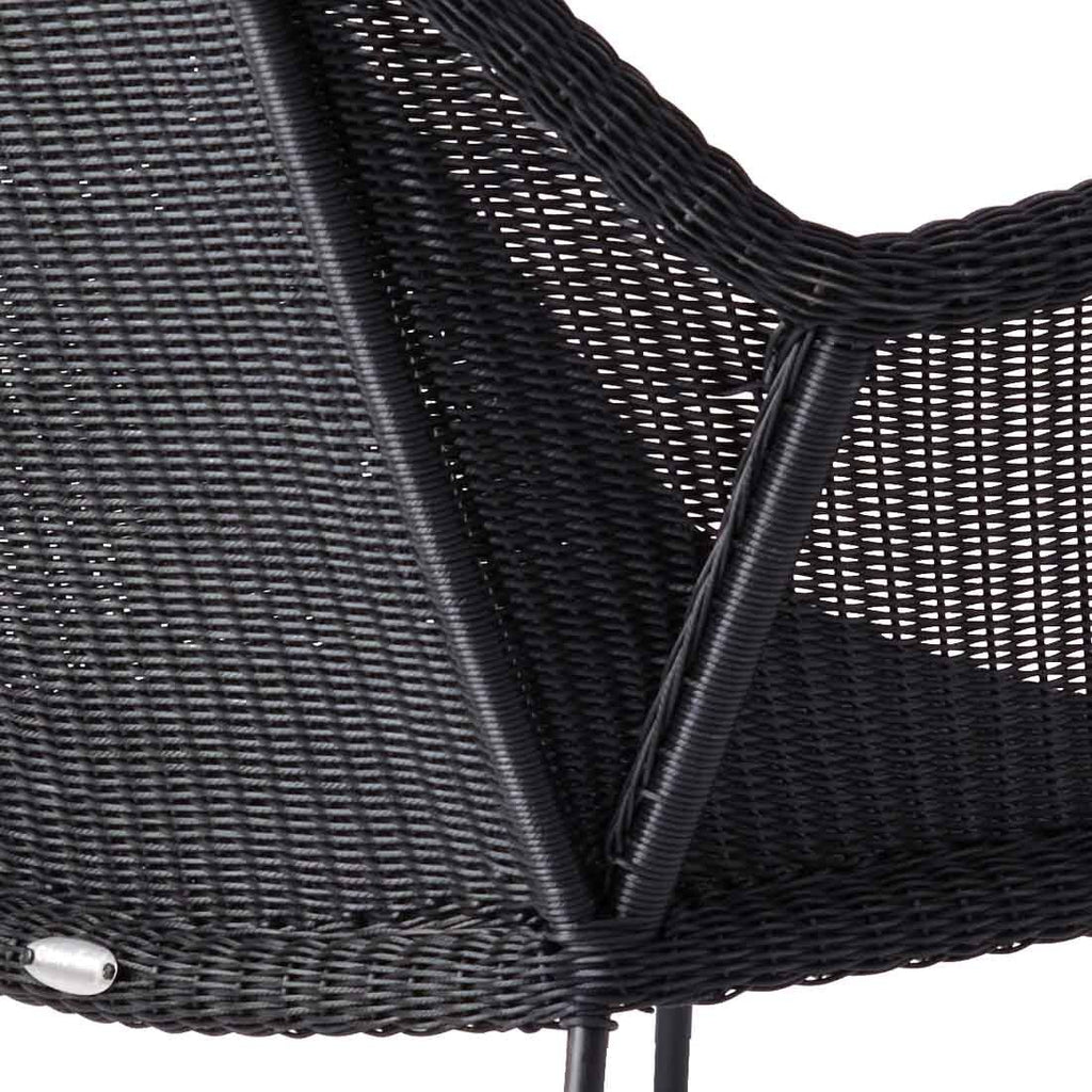 Hagestol Breeze flettverk/stål 60x62 cm svart detaljer på armlene