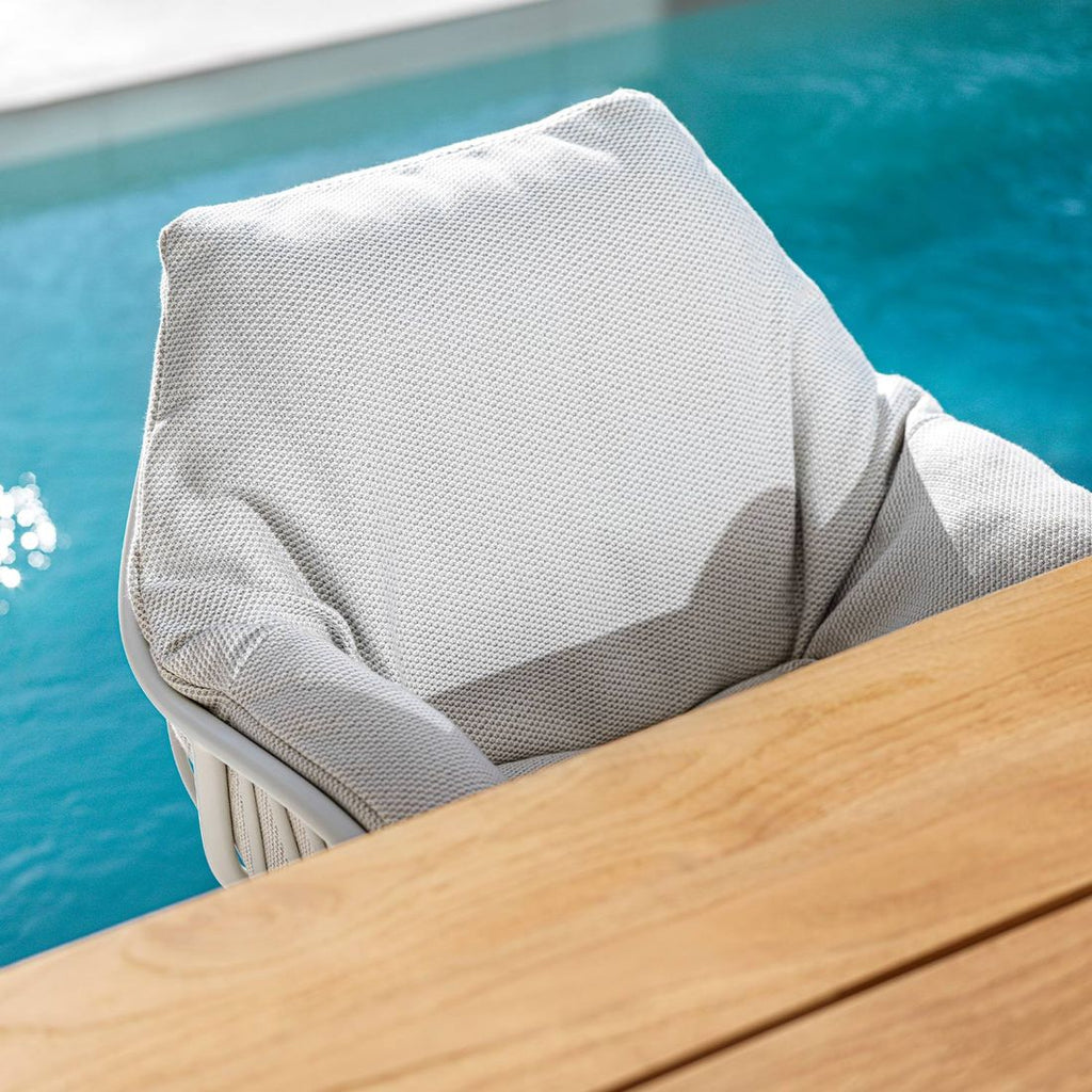 Hagestol Chill aluminium/akryl 65x70 cm - Solpuri sideprofil