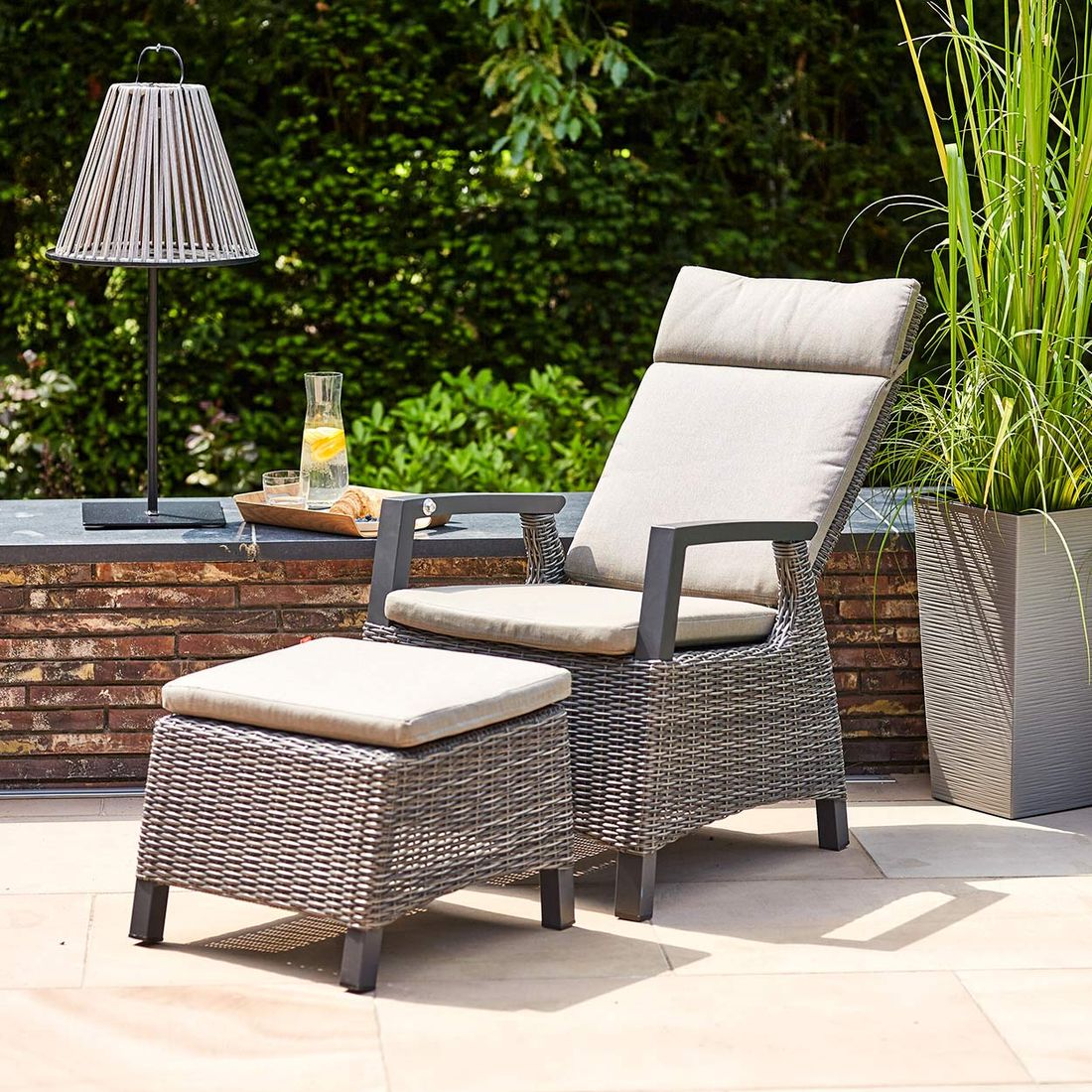 Hagestol Corido Move regulerbar rygg aluminium/flettverk - Siena Garden