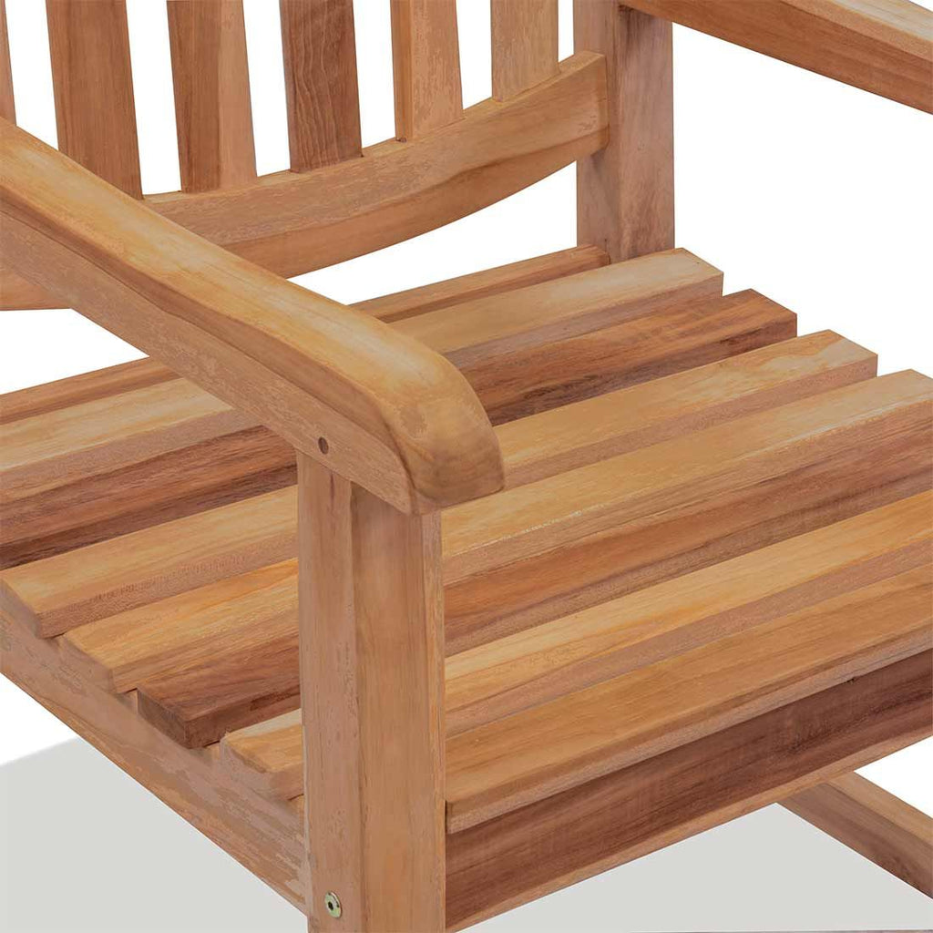 Hagestol Dallas teak 60x62 cm - OUTLIV nærbilde av armstøtte