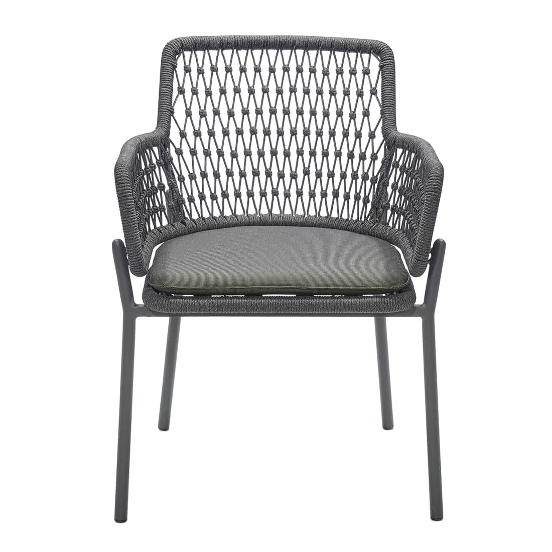 Montert Hagestol med armlener London aluminium tau på terrasse