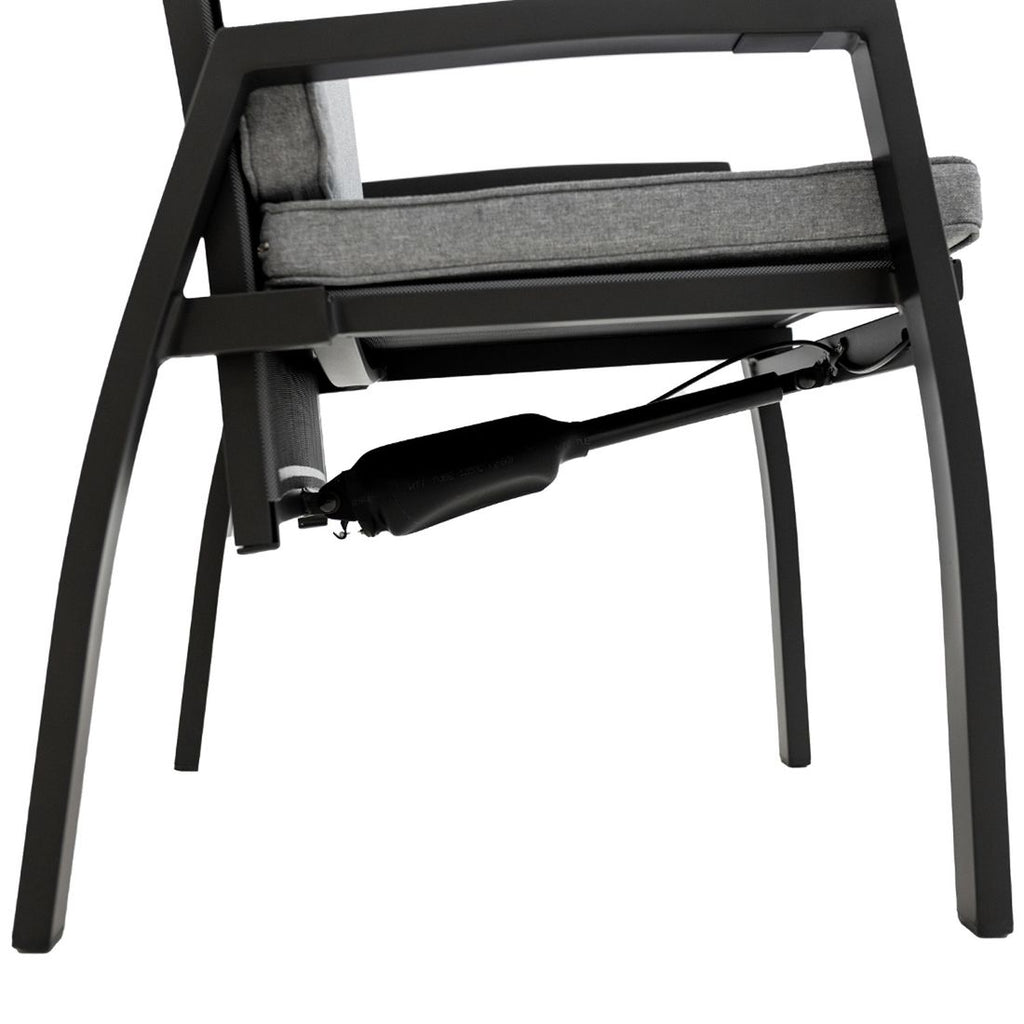 Hagestol Perth regulerbar aluminium med puter i moderne uterom