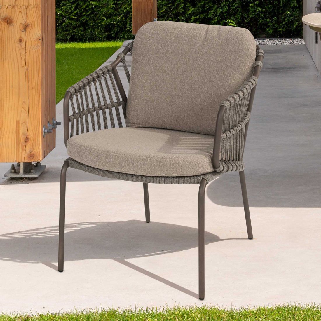 Hagestol Capalbio rustfritt stål tau olefin 63x67 cm bakside
