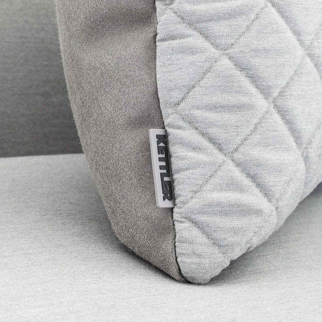 Nærbilde av ramme og stoff på Hjørne-/endemodul lounge Ego Modular Sunbrella 96x96 cm