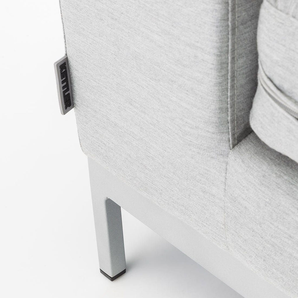 Putetrekk detalj på Hjørne-/endemodul lounge Ego Modular Sunbrella 96x96 cm