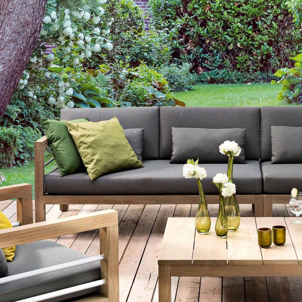 Detalj av Bee Wett stoff på Hjørnemodul lounge Del Mar teak 153x83 cm - Apple Bee