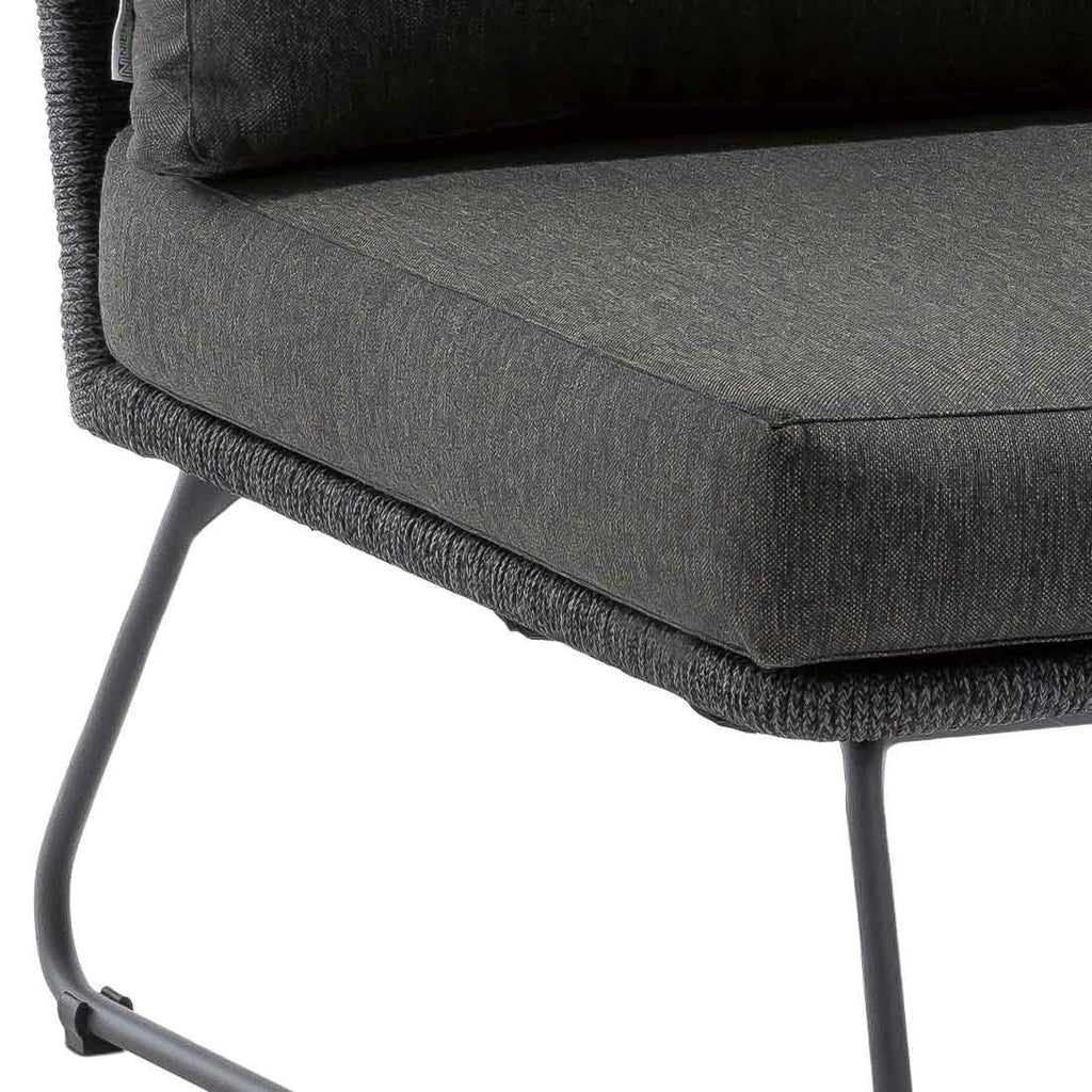 Detalj av Hjørnemodul lounge Kubu aluminium/tau 80x80 cm