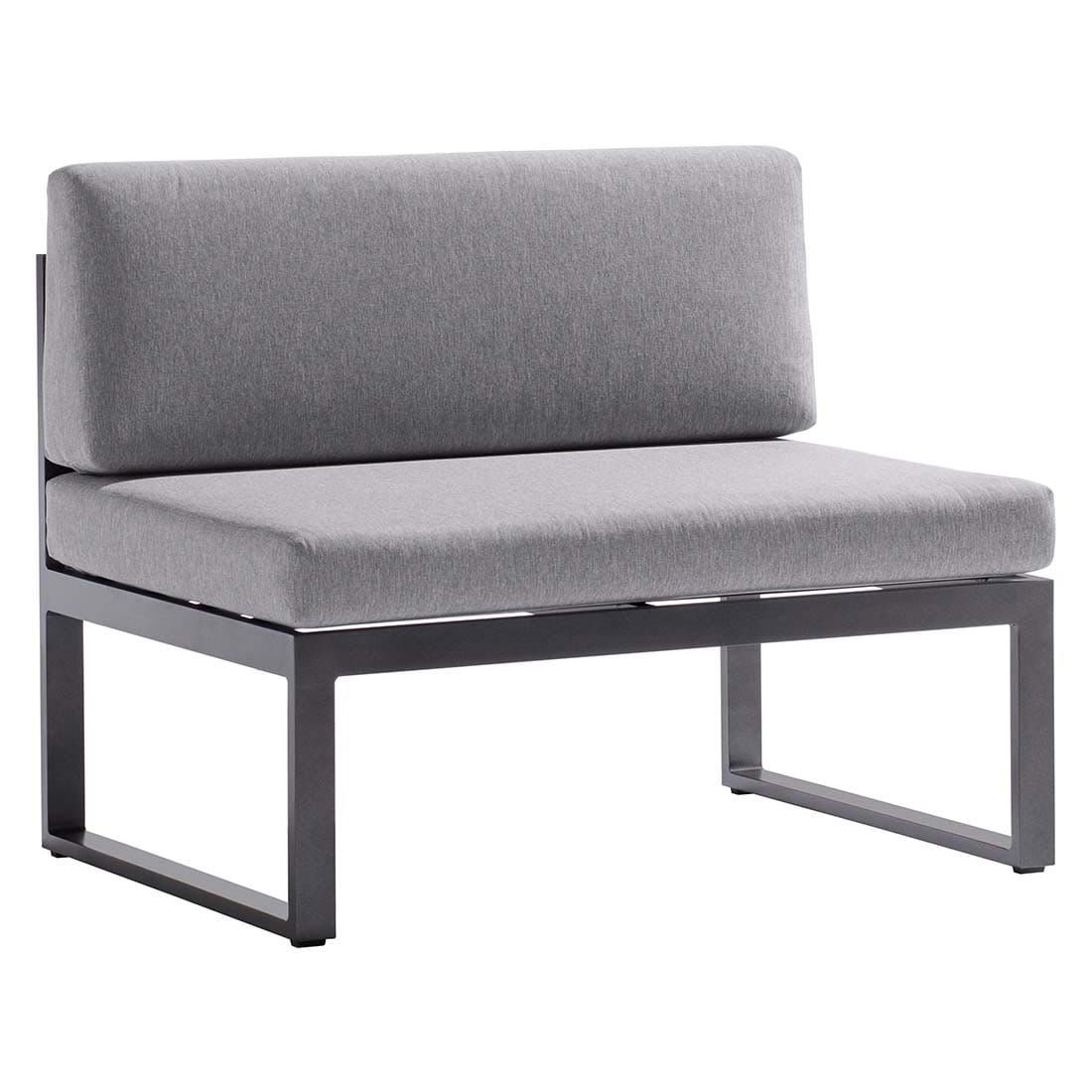 Montert Hjørnesofa ute Adelaide aluminium/Sunproof - Sieger på terrasse