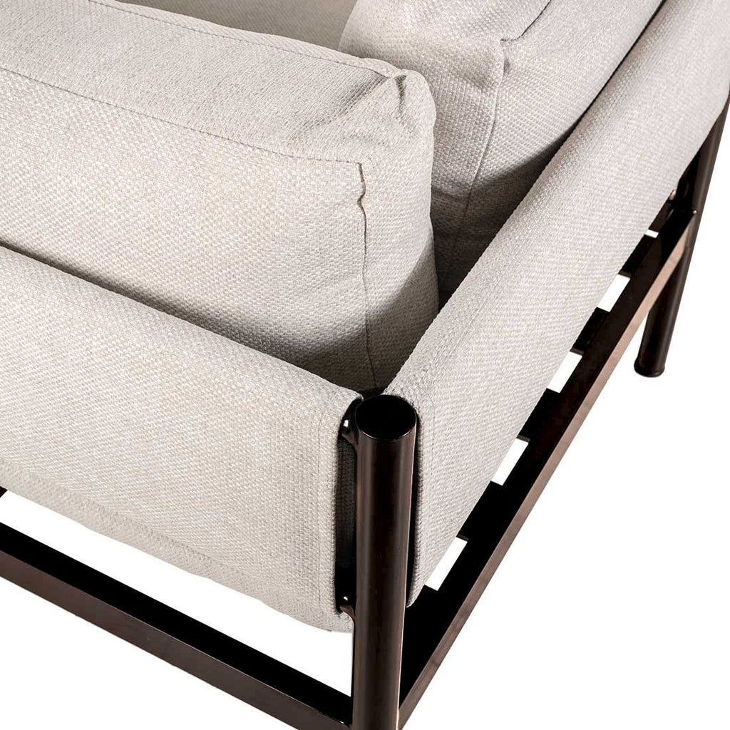 Detalj av kunstfaserstoff på Hjørnesofa ute aluminium teak OUTLIV
