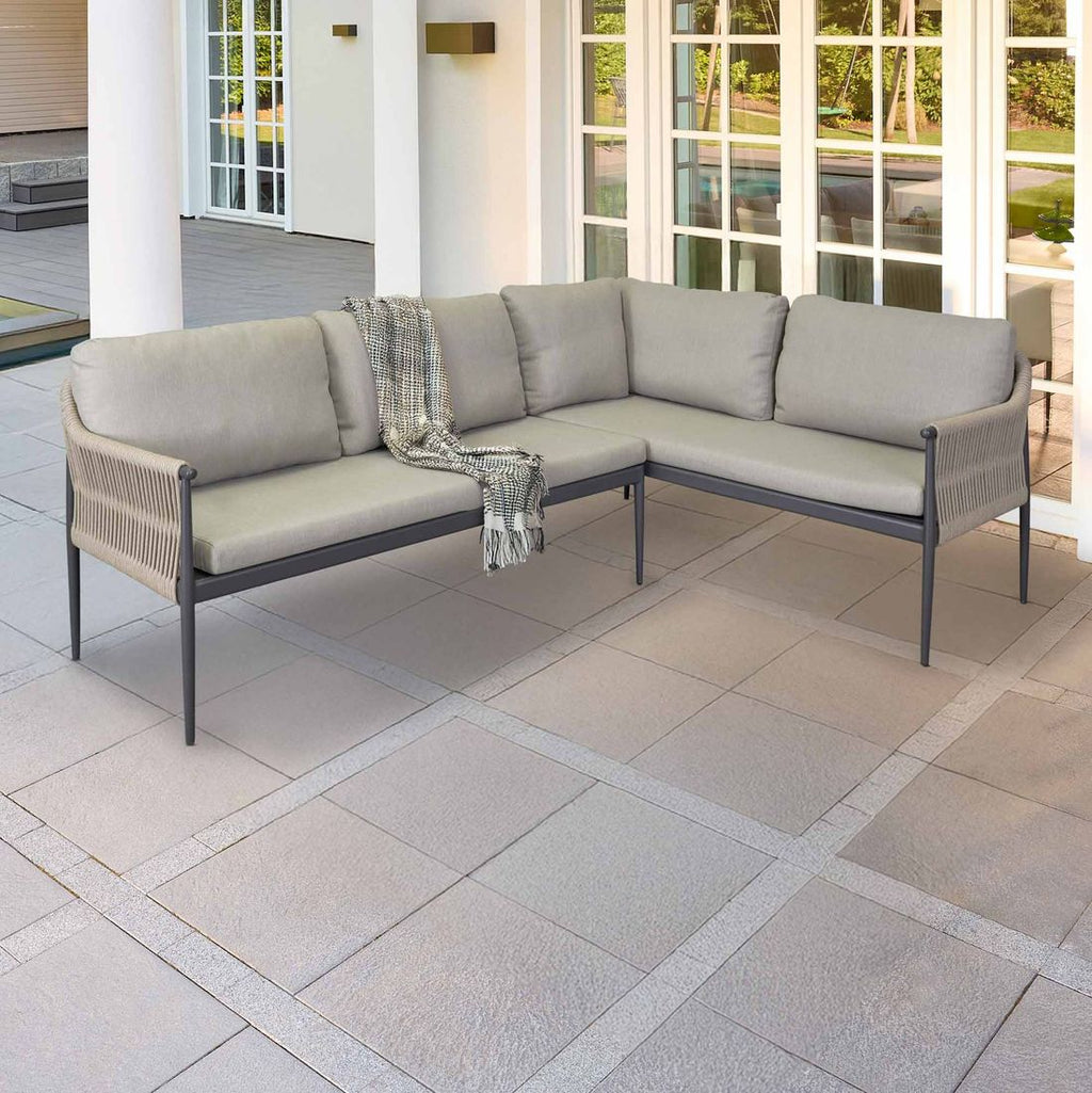 Hjørnesofa ute Bari aluminium tau olefin 254x183 cm front