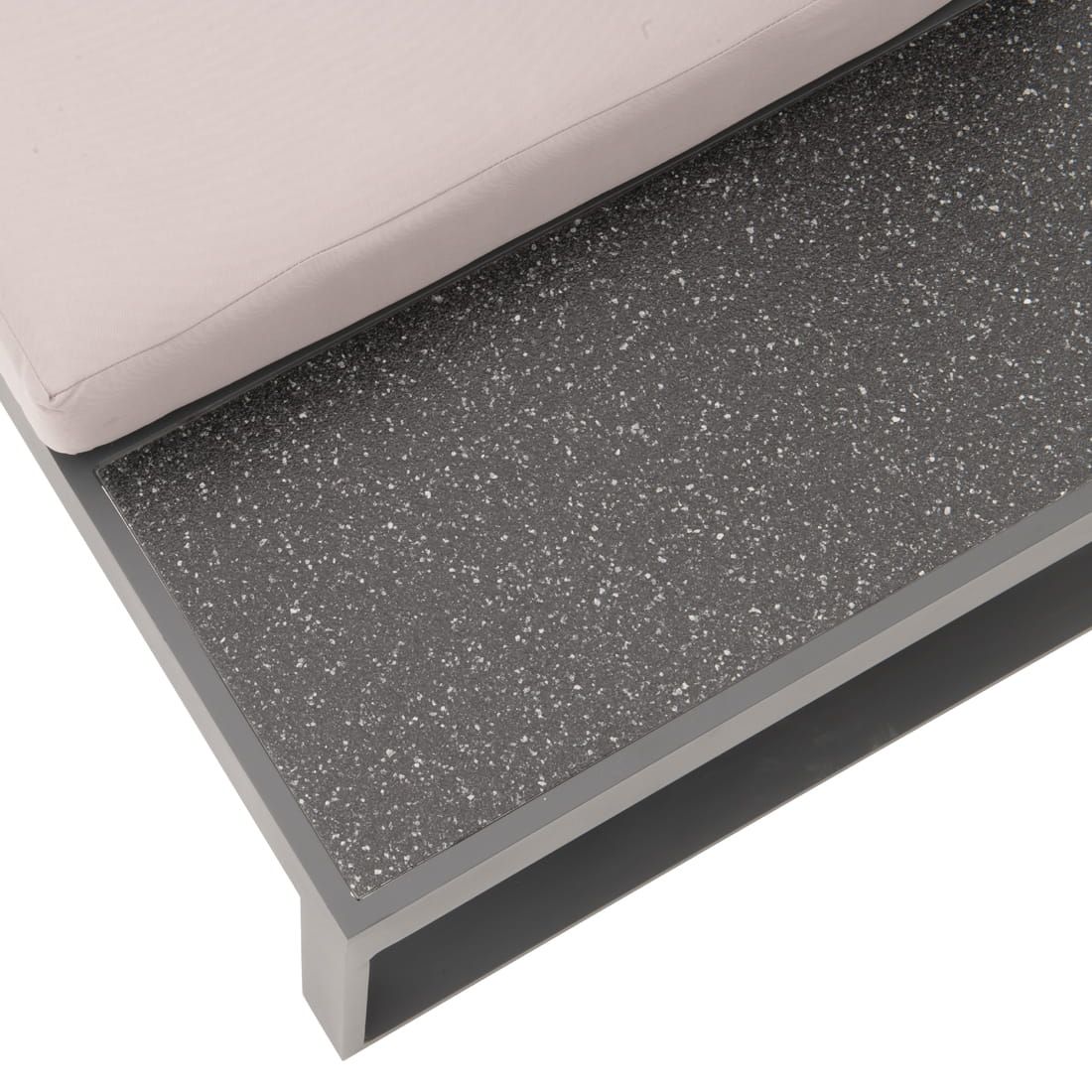 Hjørnesofa ute Brescia med loungebord, aluminium 222x219 cm - OUTLIV.