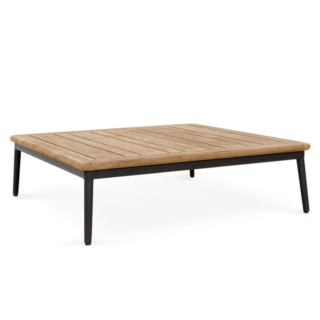 Hjørnesofa ute Freeport aluminium tau teak montert i hage