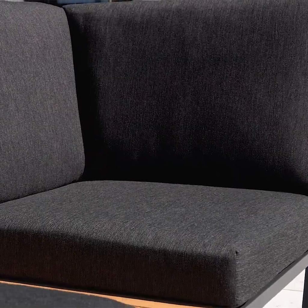 Sammenstilling av Hjørnesofa ute Havanna med loungebord aluminium - Sieger