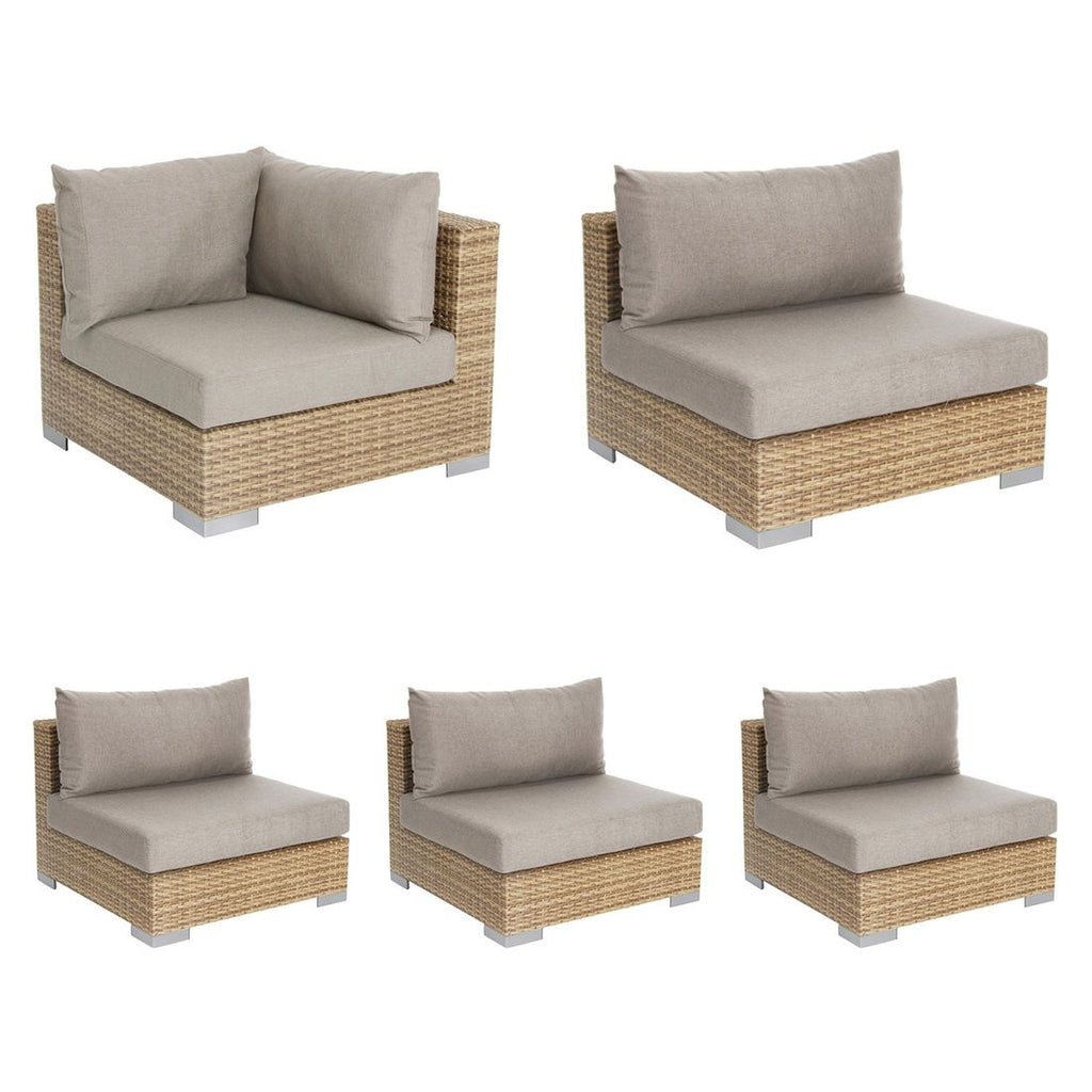 Nærbilde av pute i taupe på Hjørnesofa ute Jubi 261x261 cm polyrotting flettverk