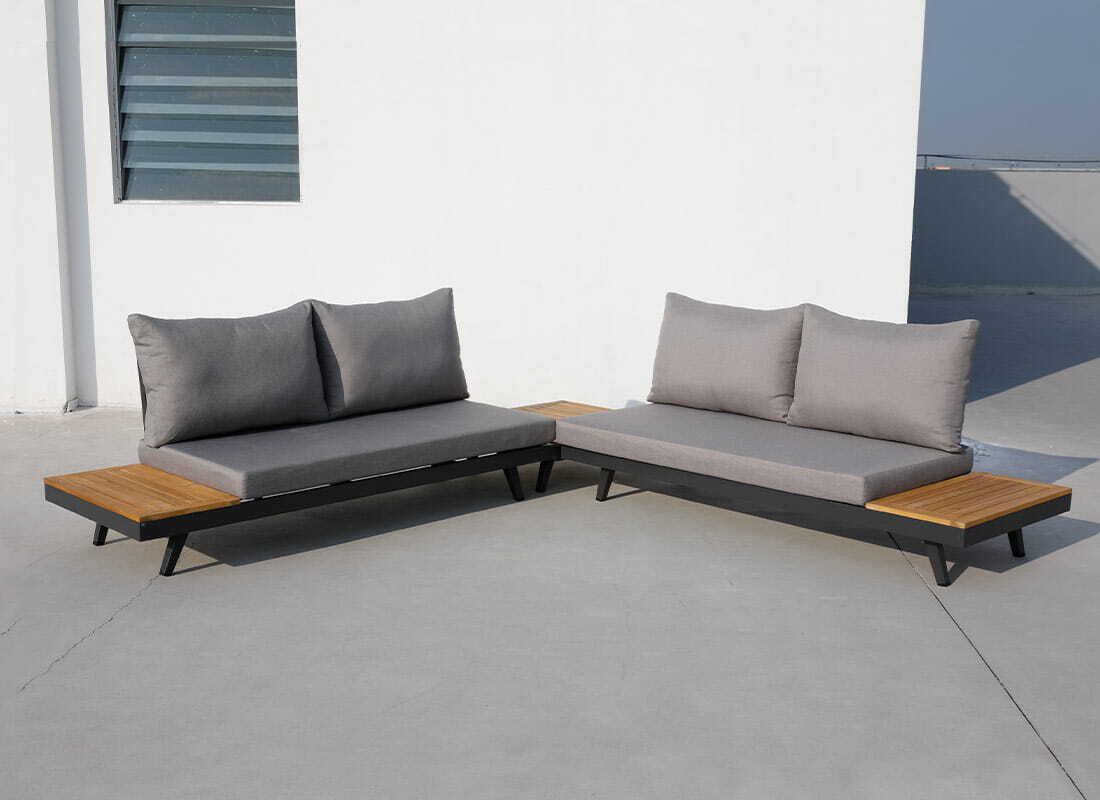 Hjørnesofa ute Naxos med loungebord aluminium/akasie i naturlig lys