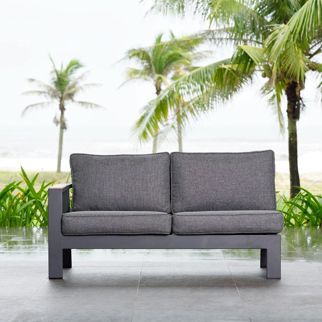 Nærbilde av stoff på hjørnesofa ute Palau aluminium olefin 259x259 cm