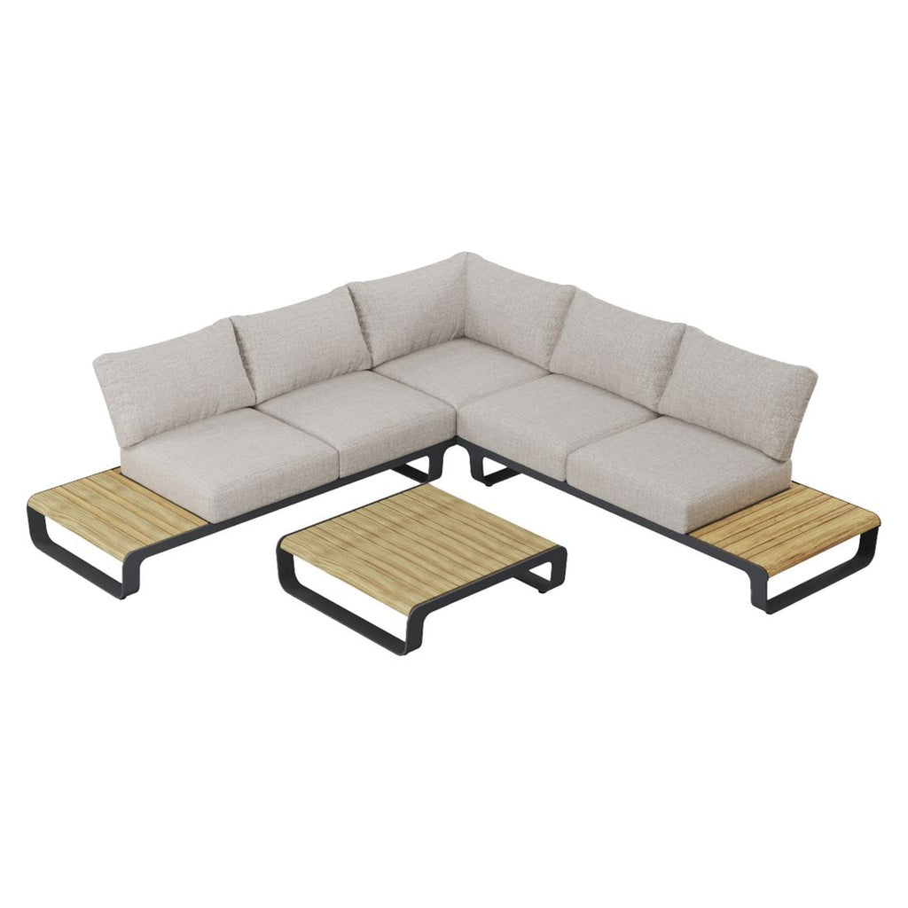 Hjørnesofa ute Palm Springs med loungebord bakside