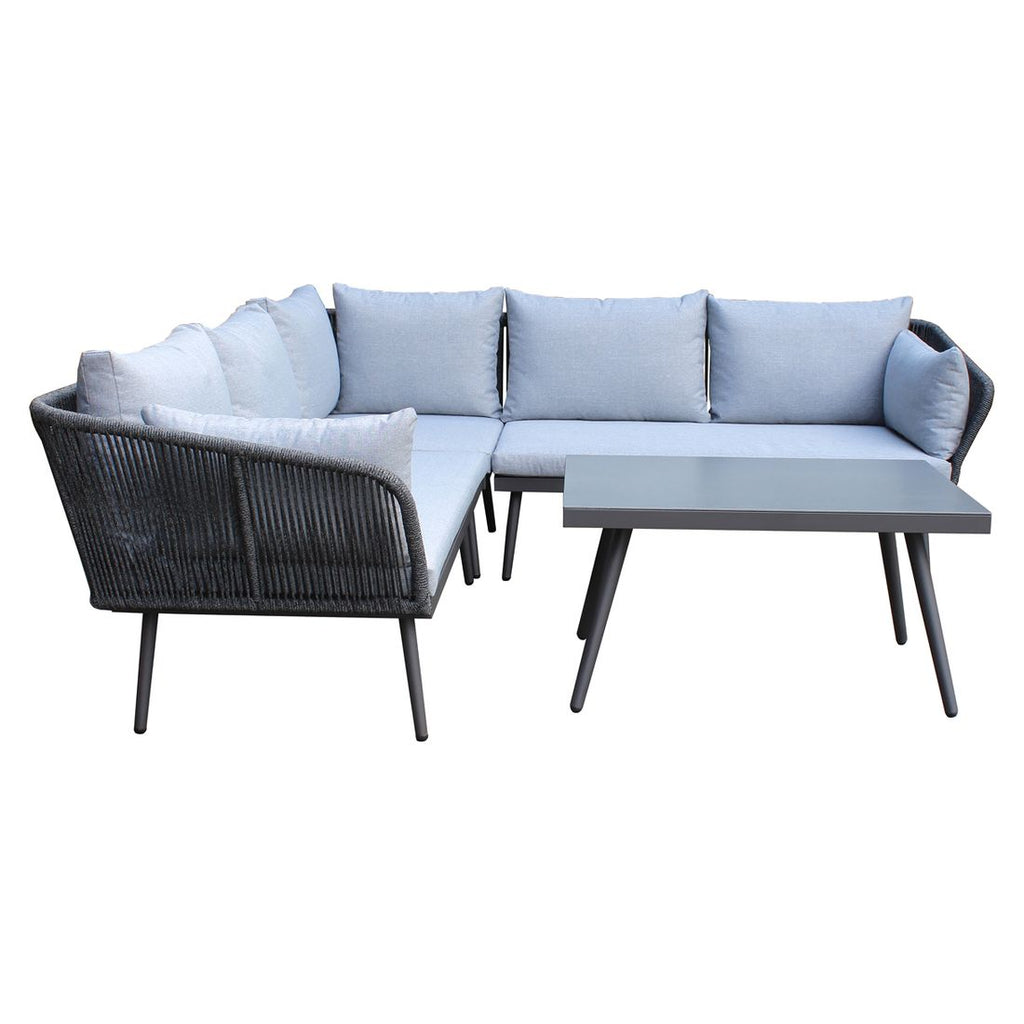 Hjørnesofa ute Saigon med loungebord aluminium tau montert på terrasse
