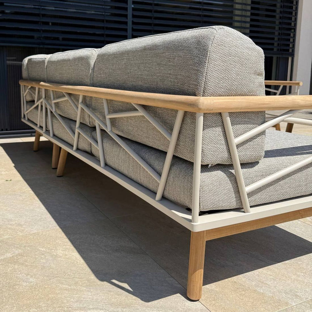 Hjørnesofa ute Solena rustfritt stål og teak med puter