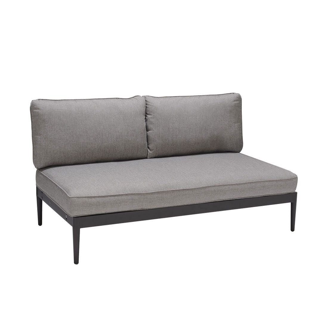Nærbilde av Olefin stoffpute på Hjørnesofa ute Topaz med loungebord aluminium/teak