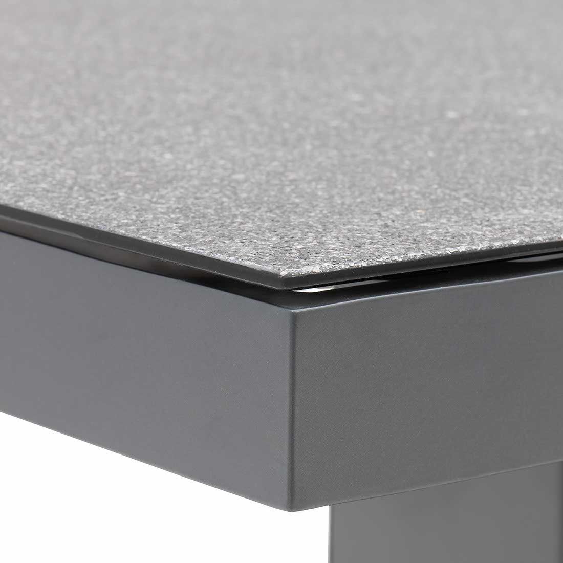 Høydejusterbart hagebord Allround aluminium/glass 150x90 cm - OUTLIV nærbilde av bordplate overflate