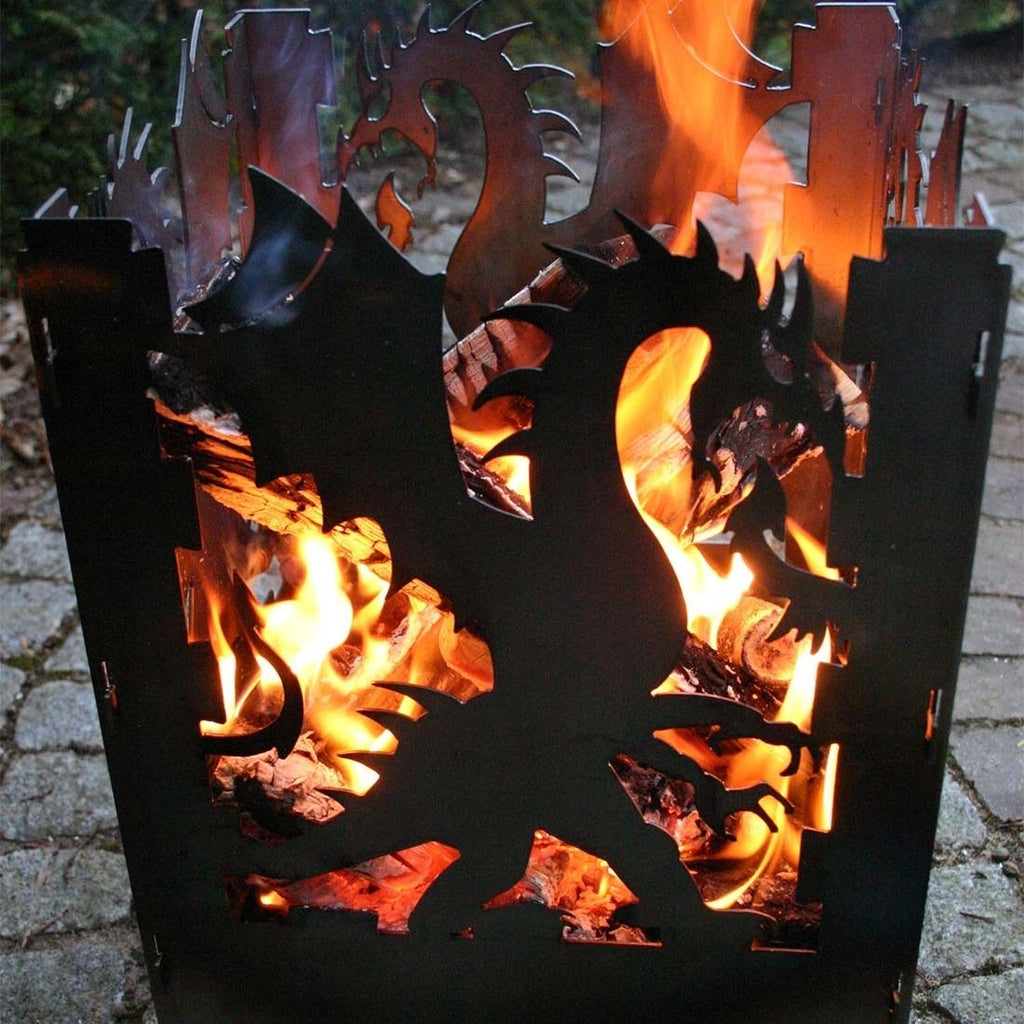 Ildkurv Drache 35,5x37 cm råstål 75 cm høy montert på terrasse