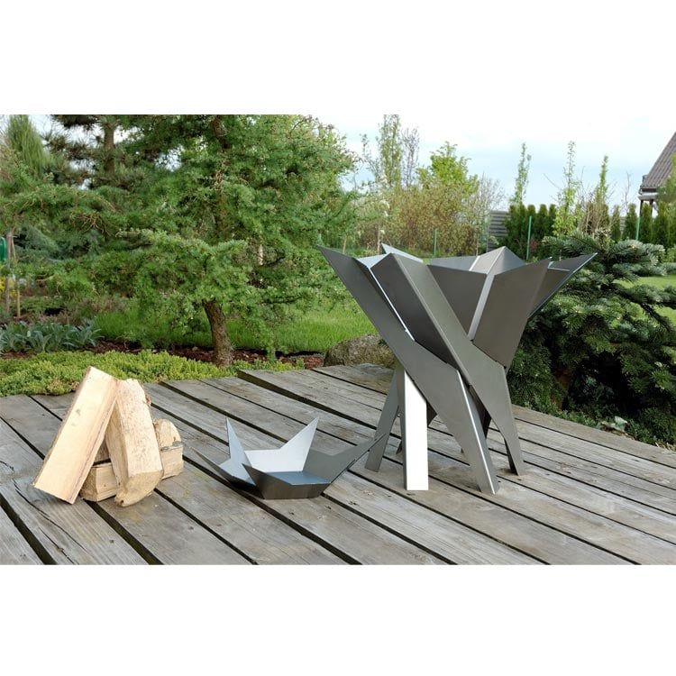 Ildkurv Phoenix jern Ø65 cm montert på terrasse