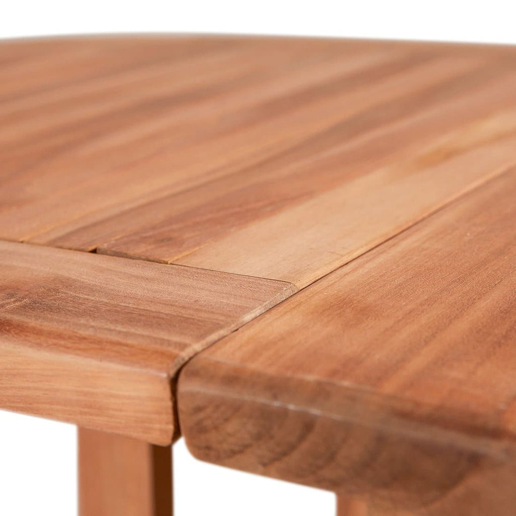 Montert Klappbord ute Butterfly teak 120x60 cm på terrasse