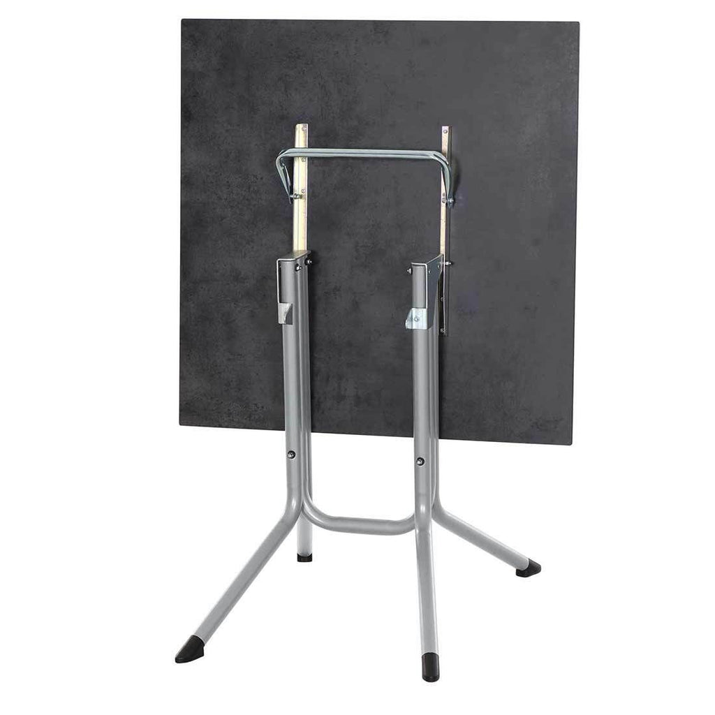 Klappbord ute Sola 80x80 cm stål HPL montert på terrasse