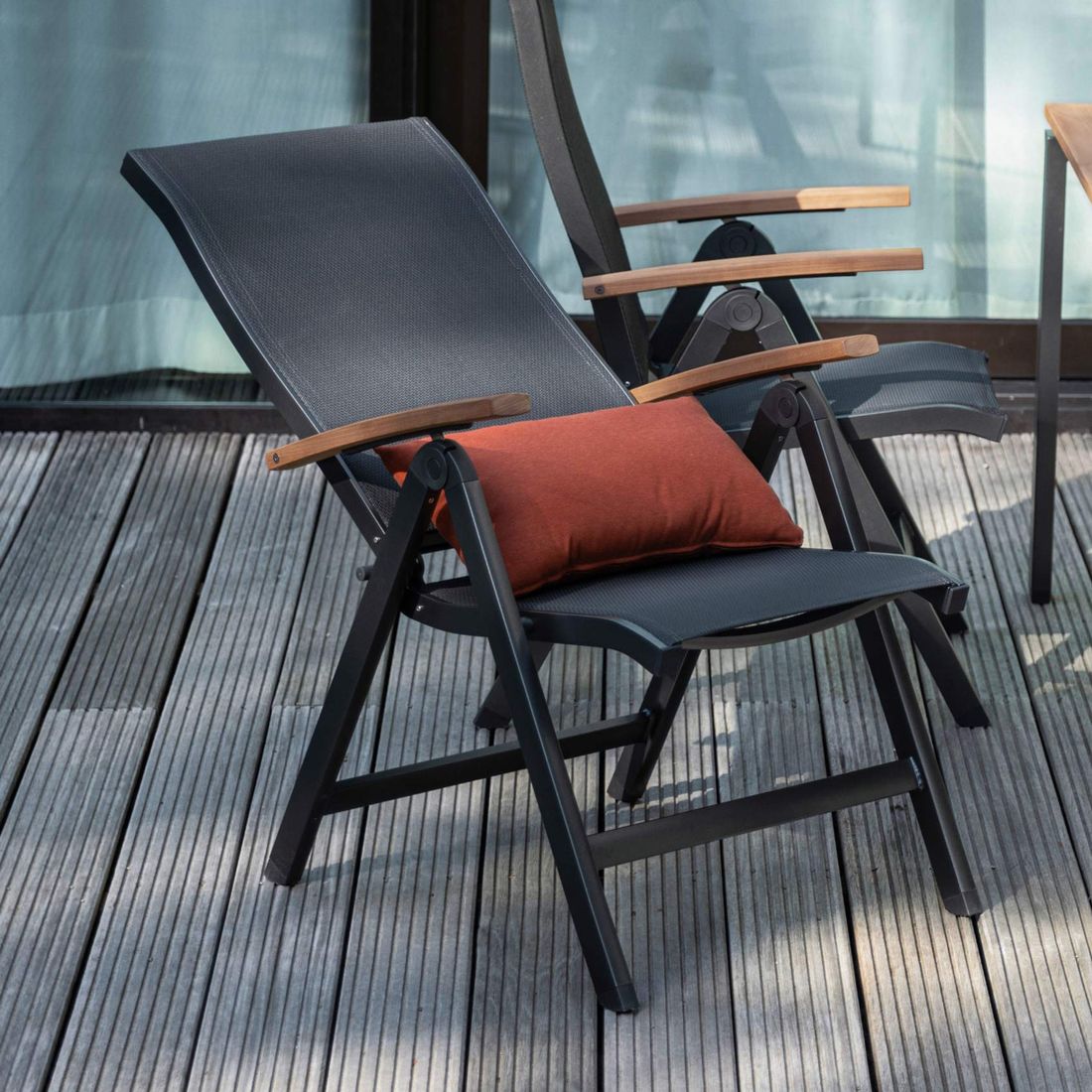 Klappstol ute Sleek aluminium/textilen regulerbar rygg bakside