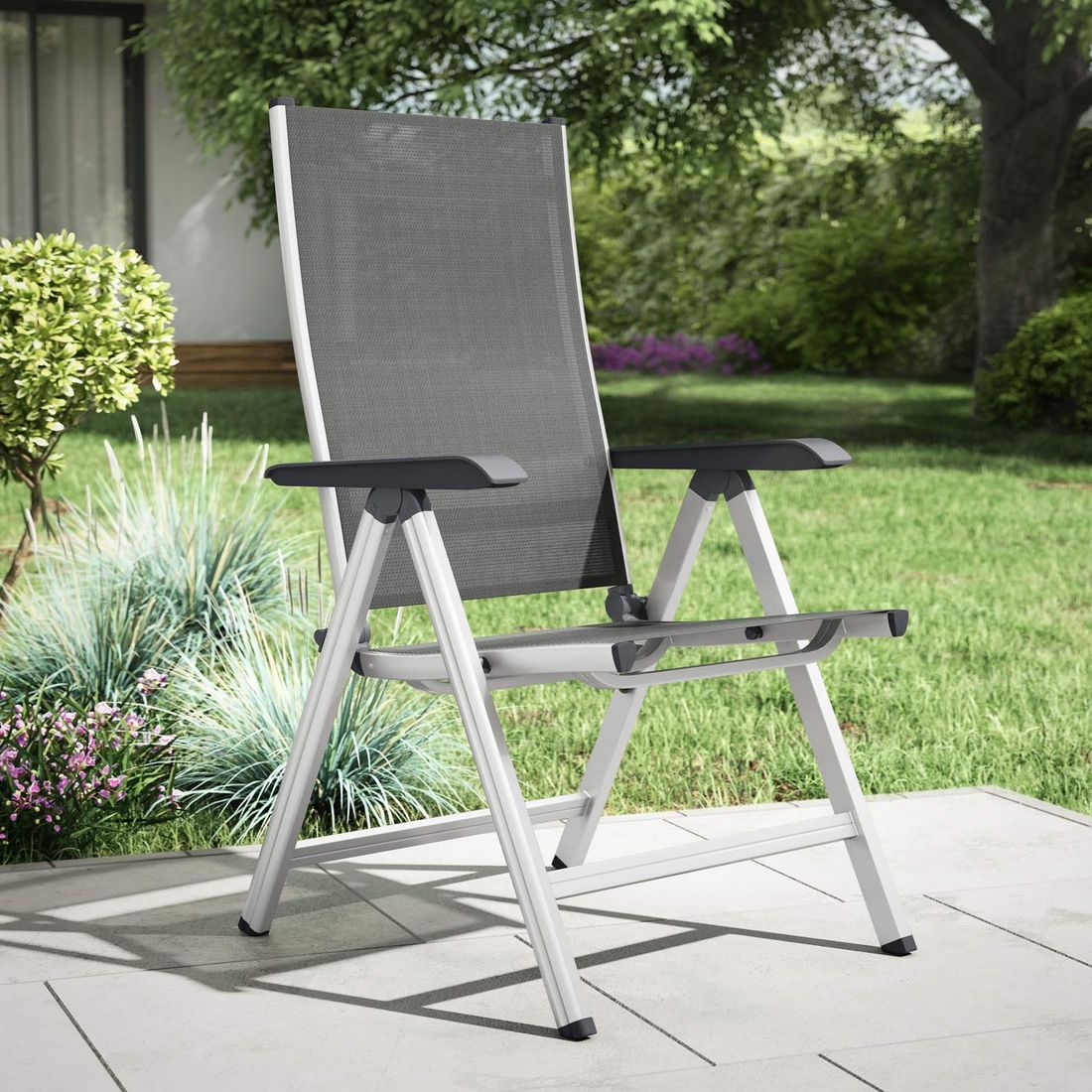 Montert klappstol ute Basic Plus aluminium/textilen regulerbar rygg i hage