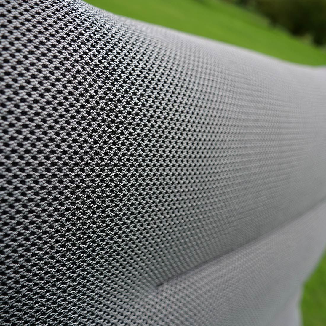 Klappstol ute Fiesta Sky Dream aluminium/3D mesh montert i hage