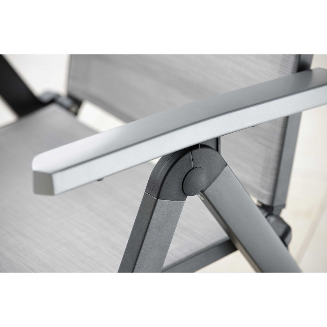 Nærbilde av aluminiumramme på Klappstol ute New Top aluminium/textilen antrasitt