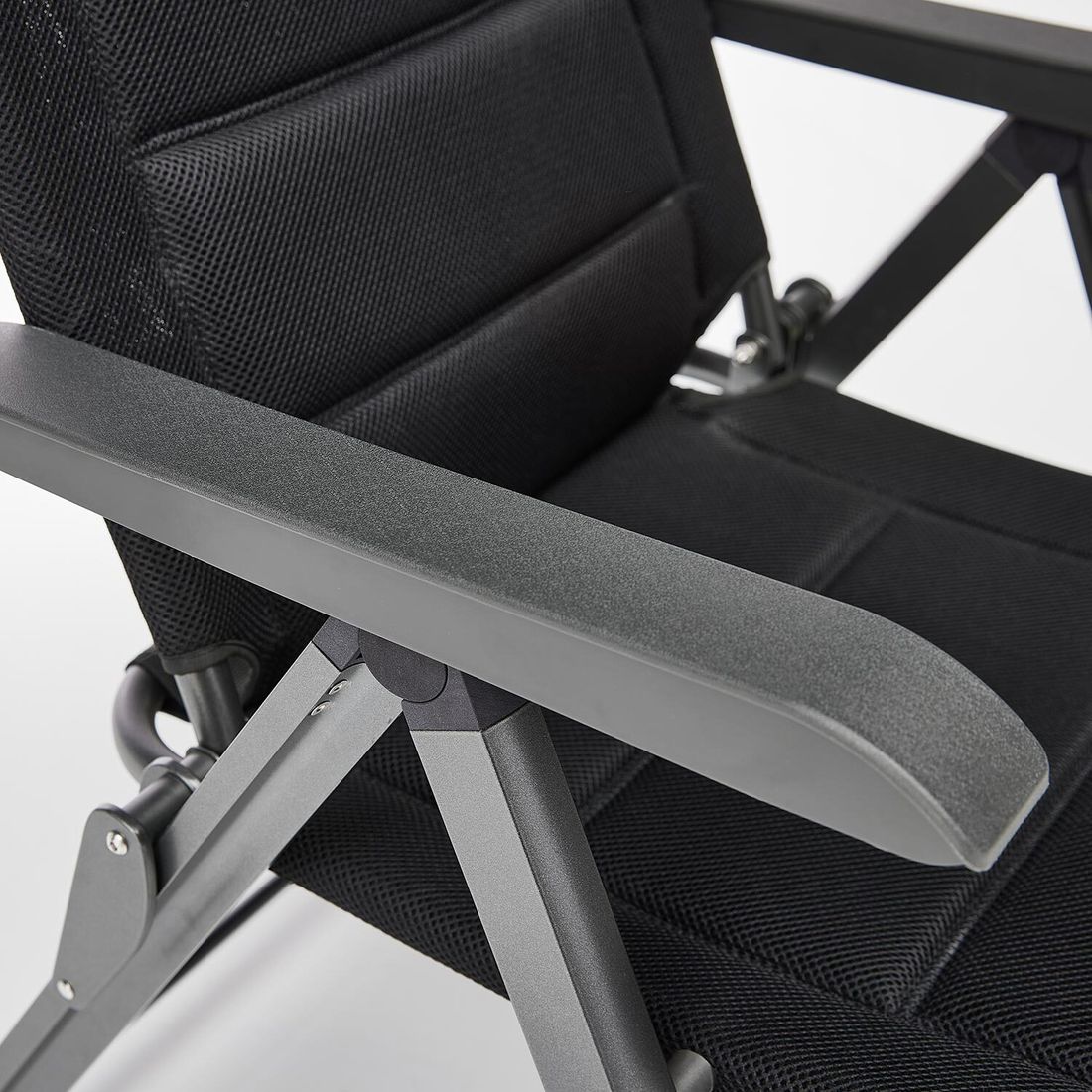 Detalj av armstøtte på Klappstol ute Slight aluminium/textilen regulerbar rygg - Kettler