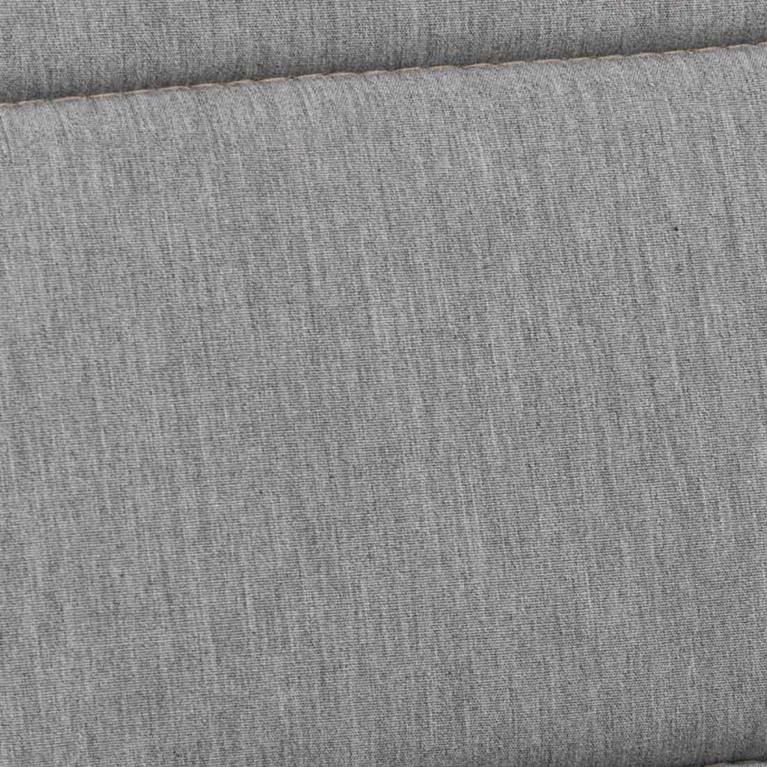 Detalj av Dralon stoff på Lavrygg stolpute Smell 50x103 cm dralon lysgrå