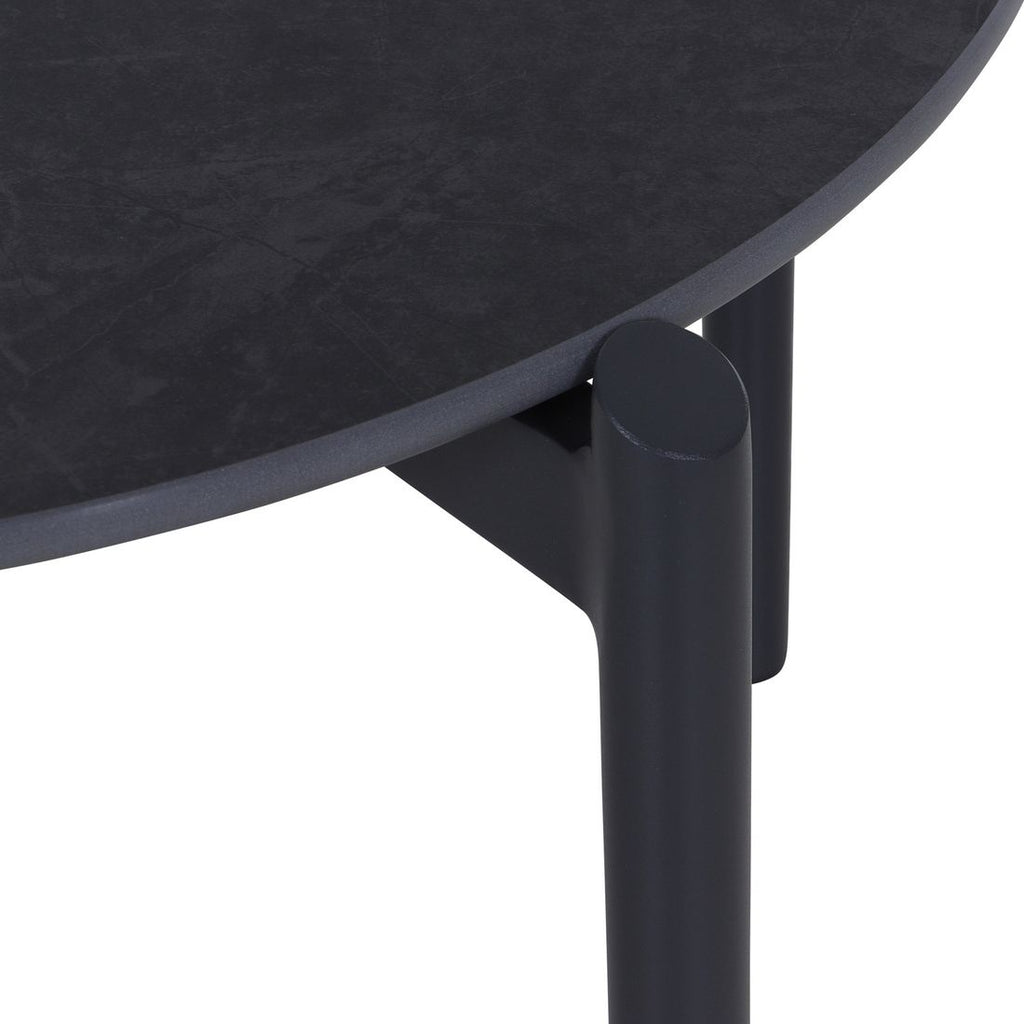 Loungebord Roma Ø60 cm aluminium/keramikk montert på terrasse