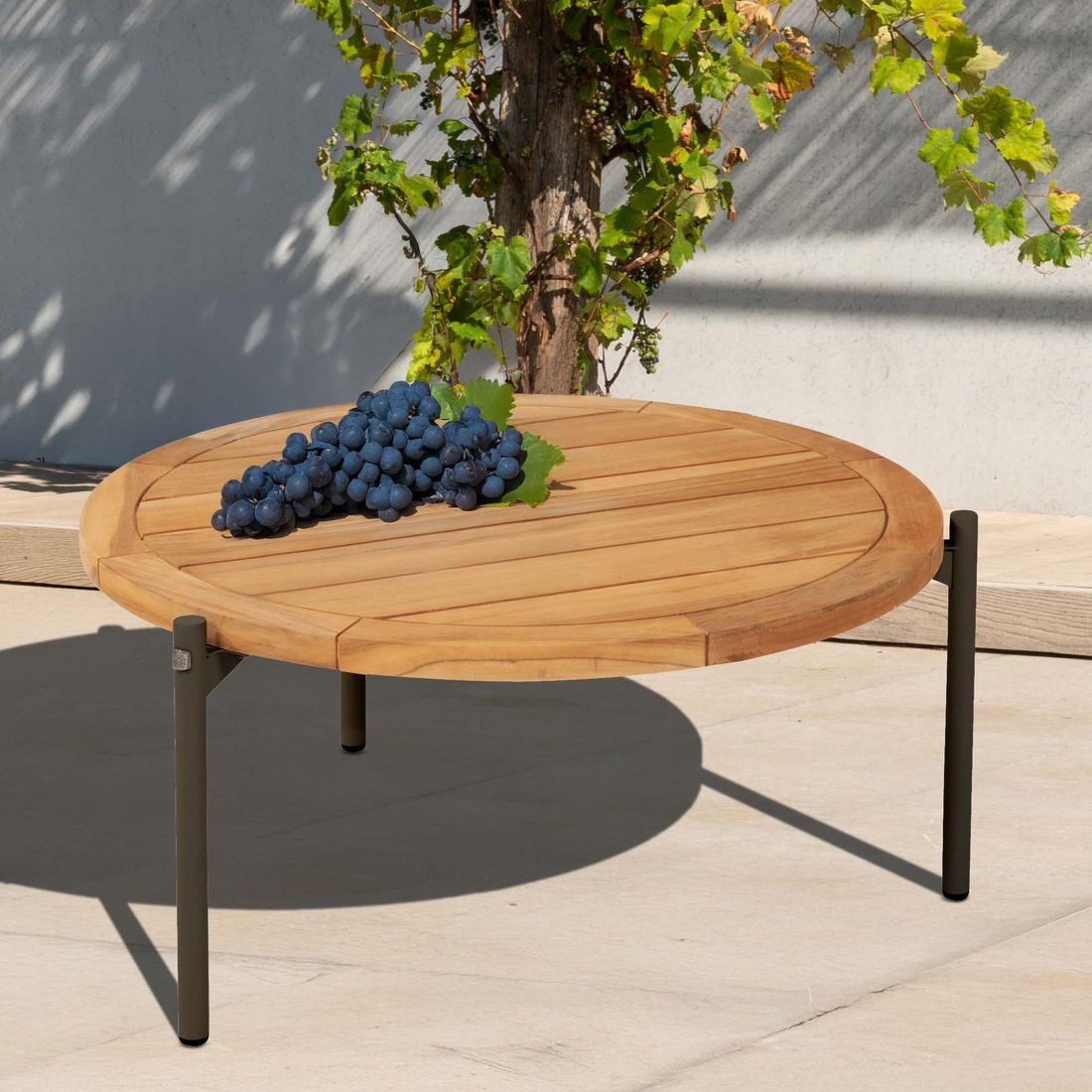 Loungebord Yoga Ø73 cm aluminium/teak bakside